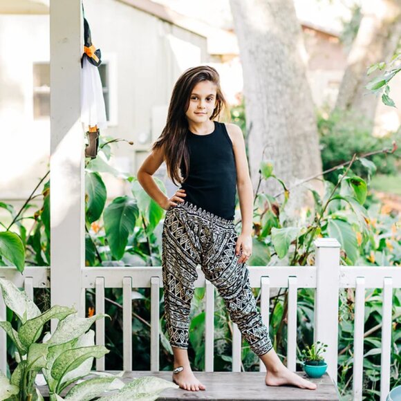 Grab Bag Kids Cotton Unisex Drawstring Elastic Waist Pockets Boho Travel Pants - Picture 5 of 7